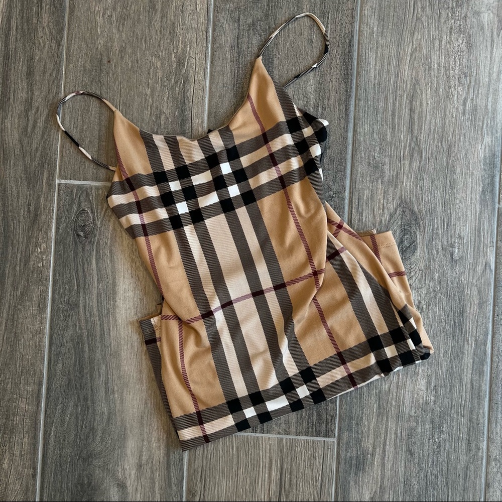 Strapless dress